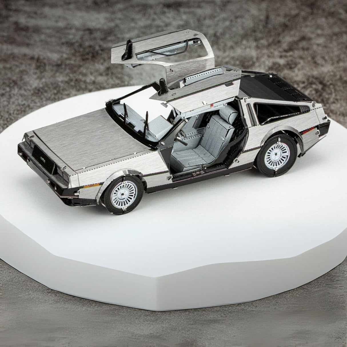 Metal Earth - Model Kit Auto DMC Delorean