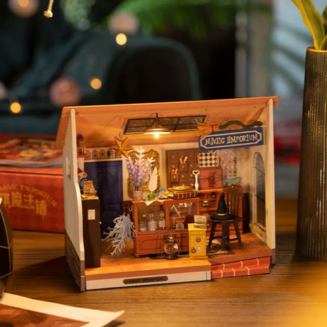 Rolife DIY Mini House - Casas Miniatura Kiki's Magic Emporium