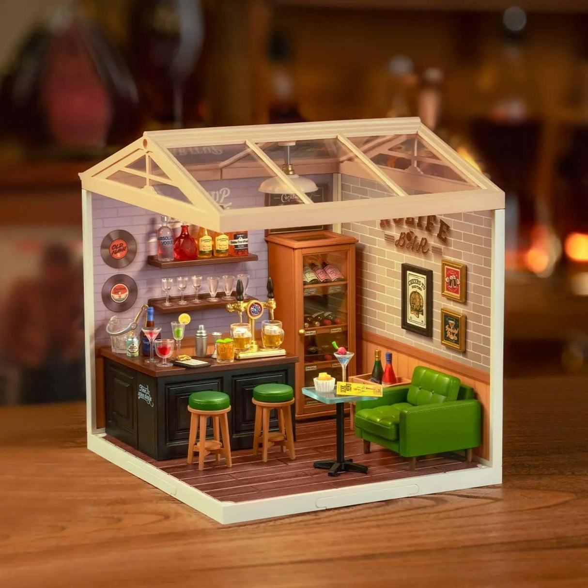 Rolife Super Creator - Casas Miniatura Leisurely Cheers Bar