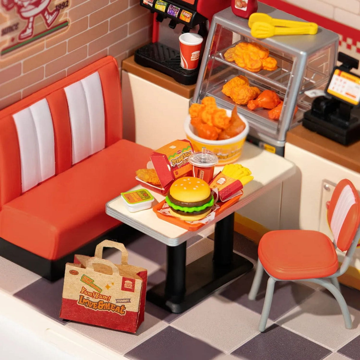 Rolife Super Creator - Casas Miniatura Yum Yum Burgers